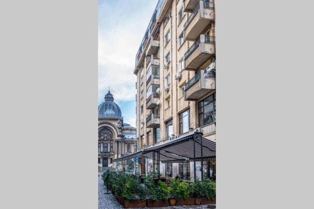 History Museum Apartment Bukares Bagian luar foto